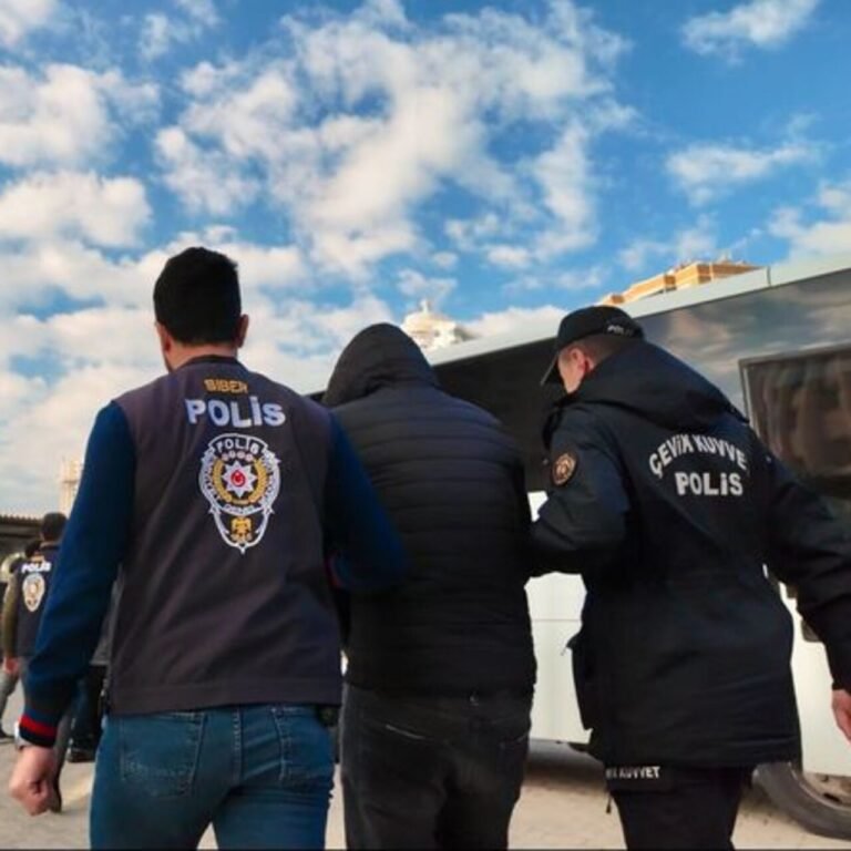 8 suç örgütüne operasyon: 74 gözaltı