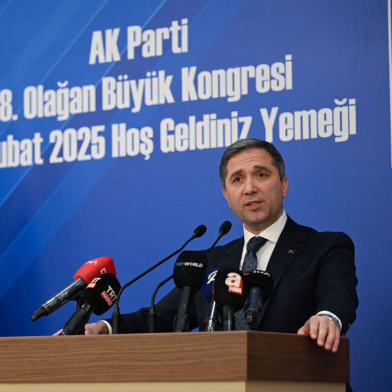 AK Parti'de kongre öncesi akşam yemeği