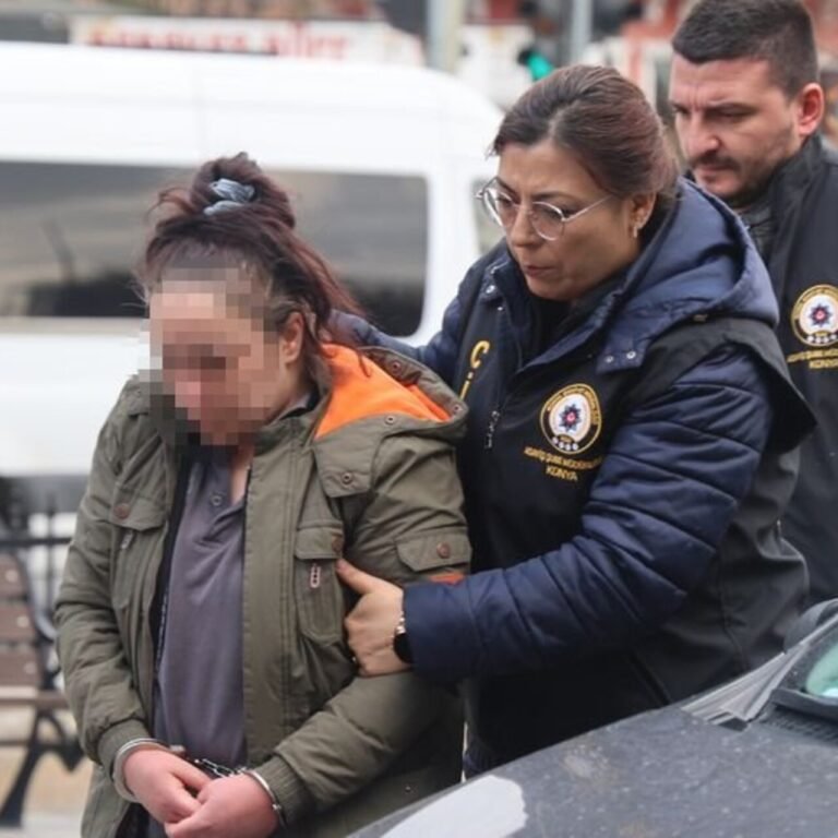 Otomobilde cinayet! Karısı gözaltında