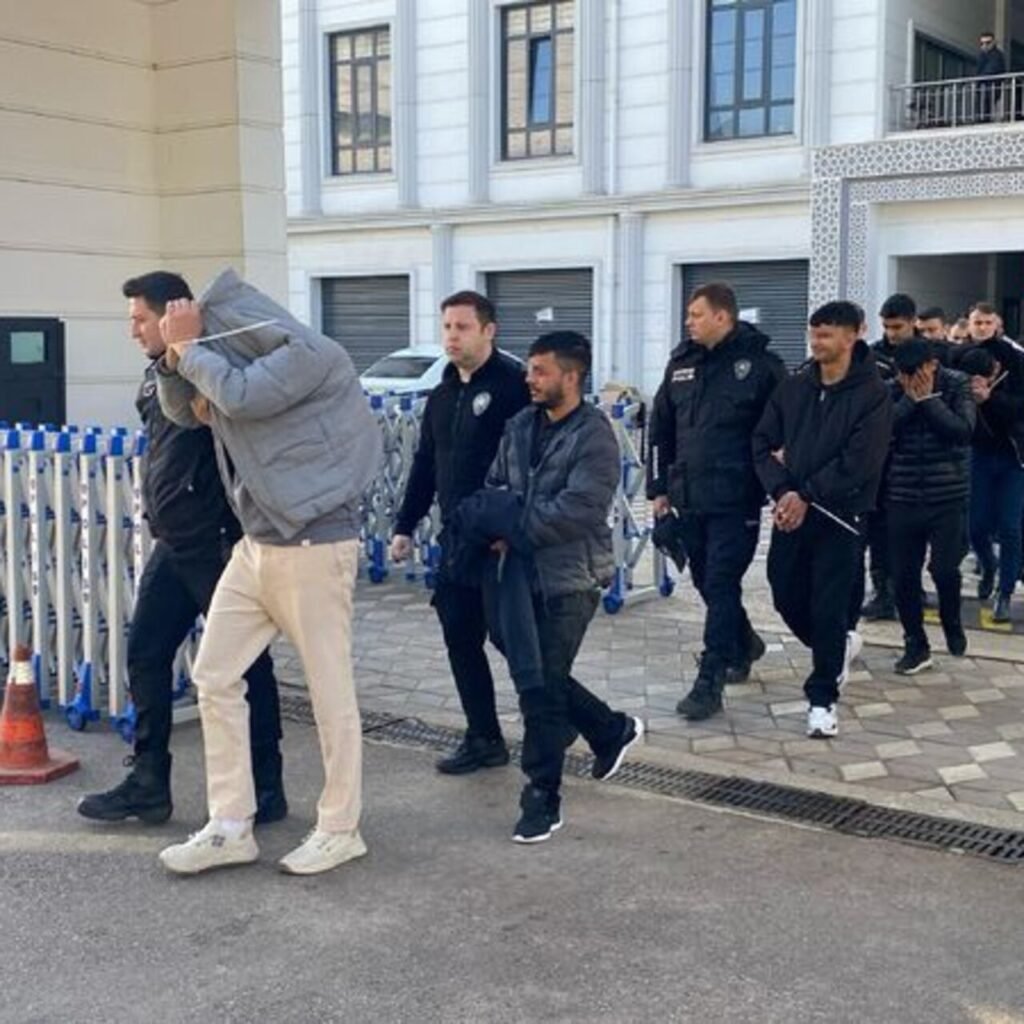 Sahte bungalov vurgununda 22 tutuklama