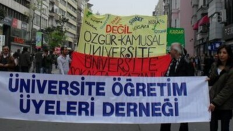 Akademisyenlerden çağrı: Tüm yurttaşlarımızı derhâl serbest bırakın
