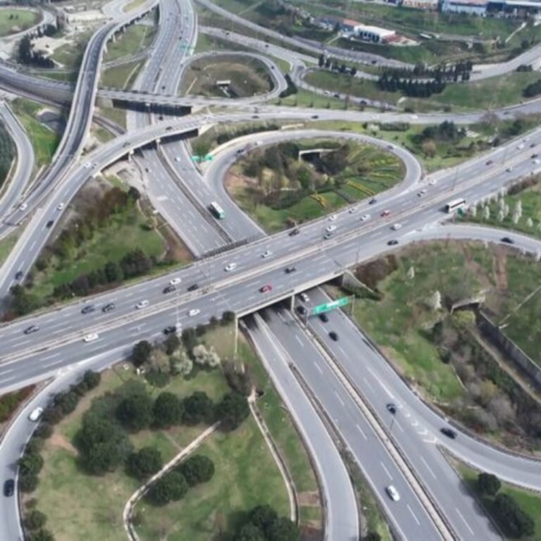 Bu kez yollar boş kaldı!