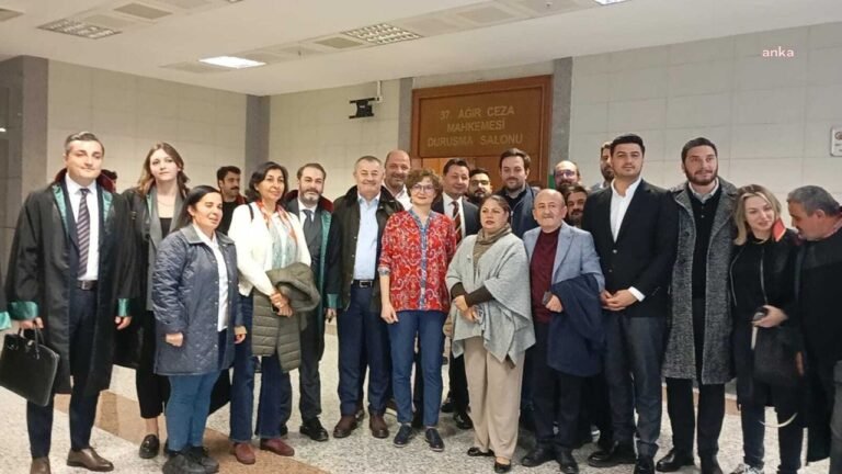 CHP il binası davasında üçüncü duruşma: Satın alma 'Bir Tuğla da Sen Koy' kampanyasıyla gerçekleşti