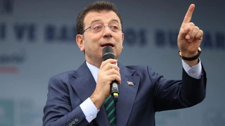 İmamoğlu'ndan 'Sırrı Süreyya Önder' mesajı: Acil şifalar temenni ediyorum