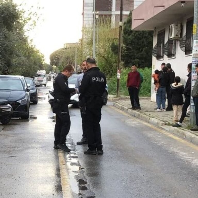 Kardeşini ve yengesini vurdu