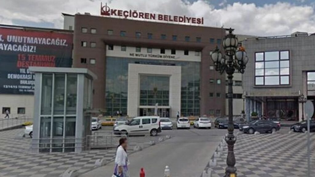 Keçiören Belediyesi’nden gençlere sanat yolculuğunda destek