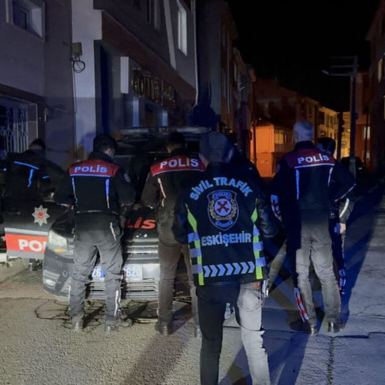 Polisten kaçan sürücüye para cezası