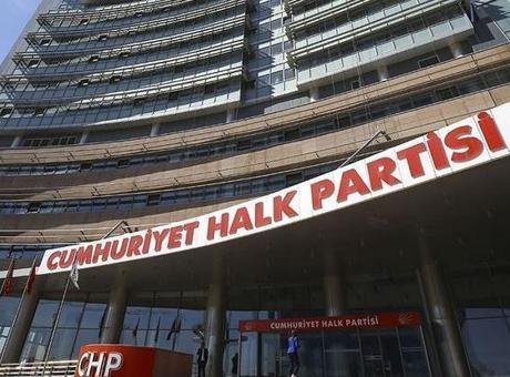 Son dakika: CHP'nin kurultay davası ertelendi