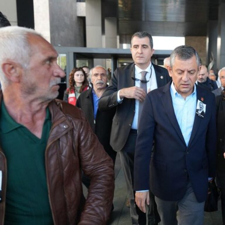 "3 aydır işsizim, apart otelde kalıyorum..
