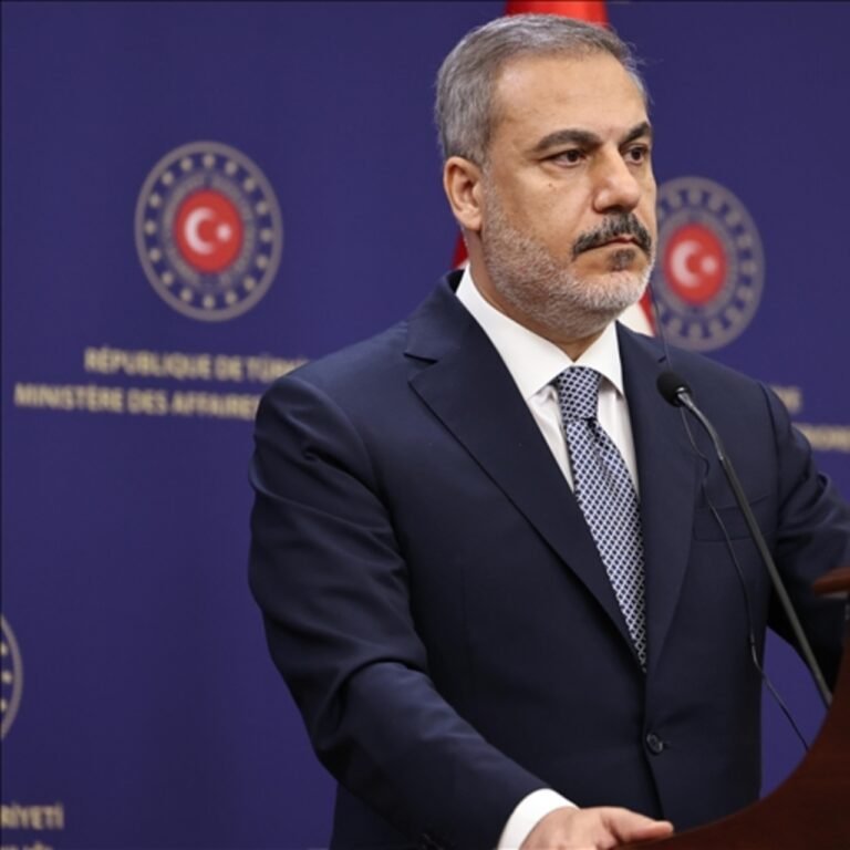Bakan Fidan, Özgür Özel'e yapılan saldırıyı kınadı