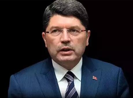 Bakan Tunç'tan, şehit Uzman Çavuş Önder Özen için başsağlığı mesajı
