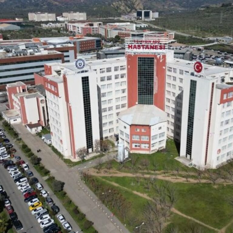 Kalp cerrahına 'bıçak parası' gözaltısı!