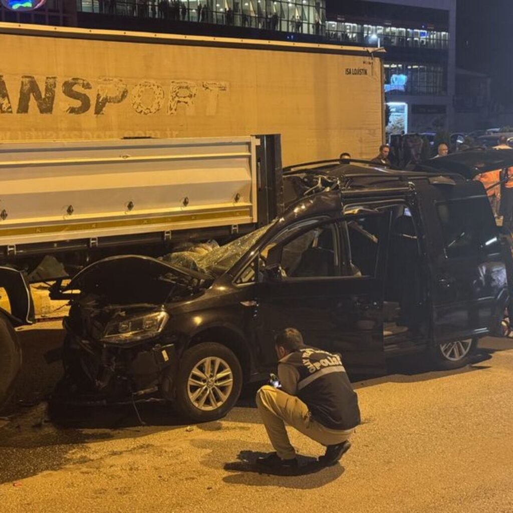 Çankırı'da kaza: 2 ölü, 3 yaralı