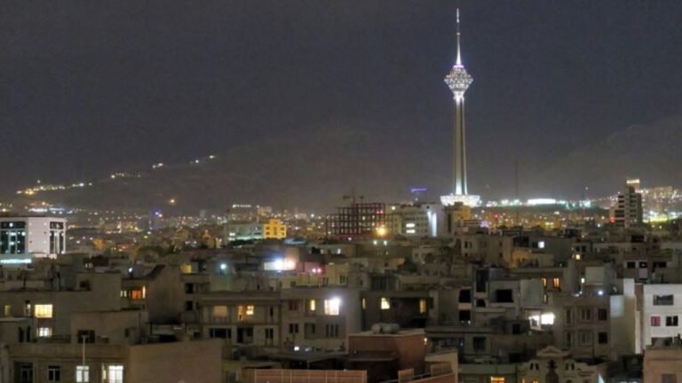 İsrail’den Tahran’a çağrı: Bölgeyi boşaltın!