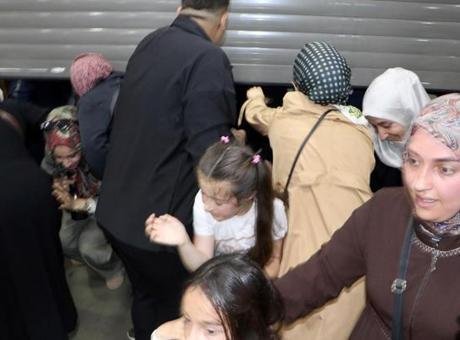 Kampanyayı duyan mağazaya koştu! AVM'de izdiham