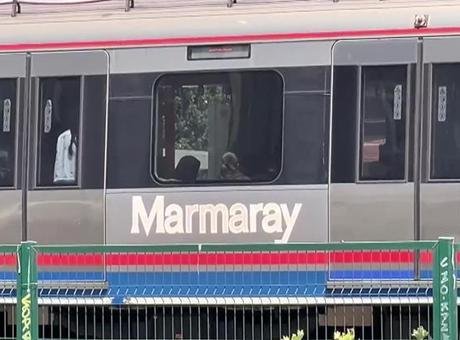 Marmaray Ataköy İstasyonu’nda intihar! Raylara atlayan kişi hayatını kaybetti