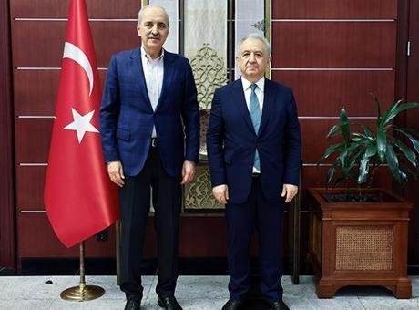 Meclis Başkanı Kurtulmuş'tan Türkiye'nin Astana Büyükelçiliği'ne ziyaret