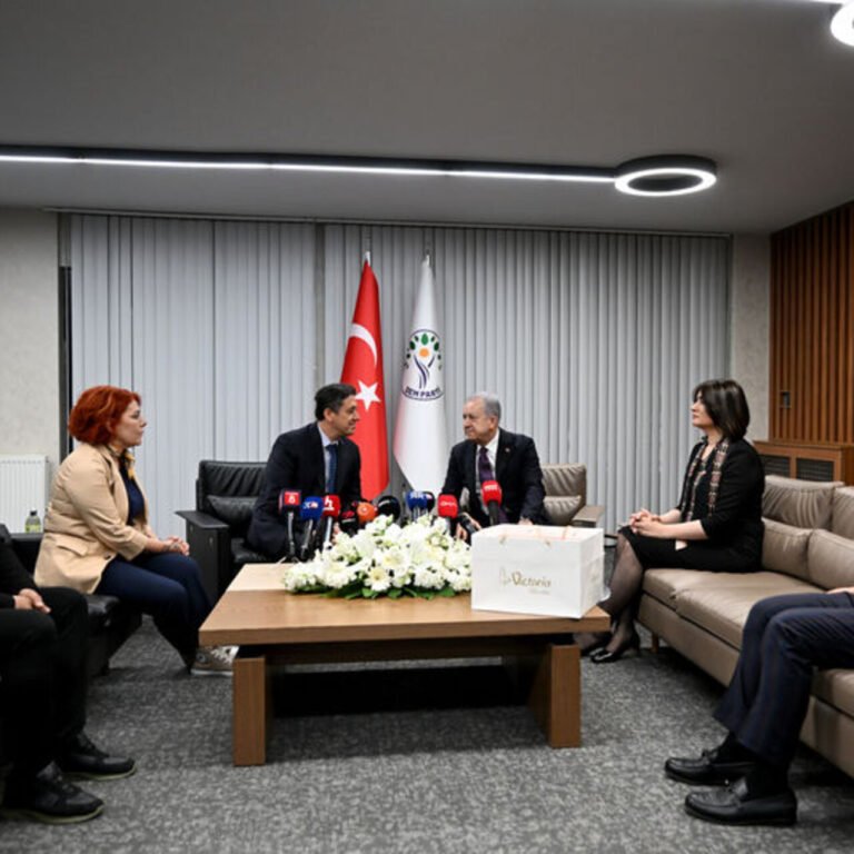 MHP ile DEM Parti bayramlaştı: Terörsüz Türkiye