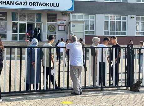 SON DAKİKA HABERİ: LGS heyecanı! İlk oturum başladı
