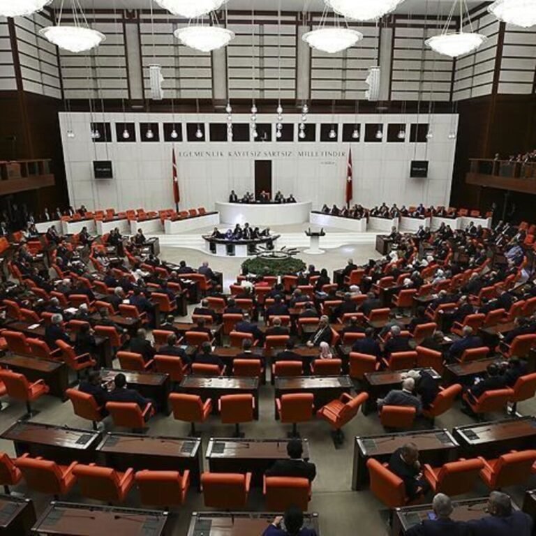 TBMM'nin çalışma süresi uzatıldı