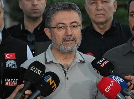 Bakan Yumaklı'dan Hatay'daki orman yangınlarına ilişkin açıklama
