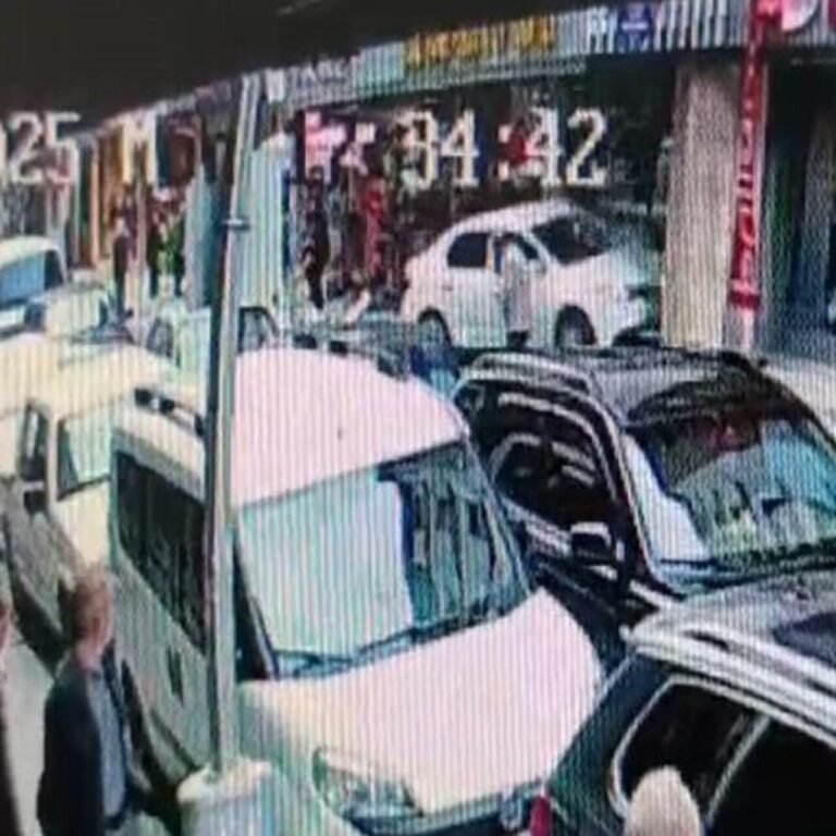 İki çocuk ölümden kıl payı kurtuldu!
