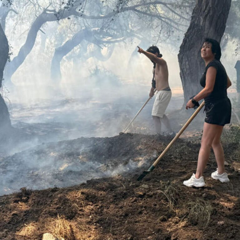 Turizmin başkentinde korkutan yangın!