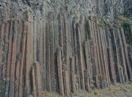6 milyon yıllık doğa harikası: Kars’taki bazalt sütunları bilim dünyasında yerini aldı