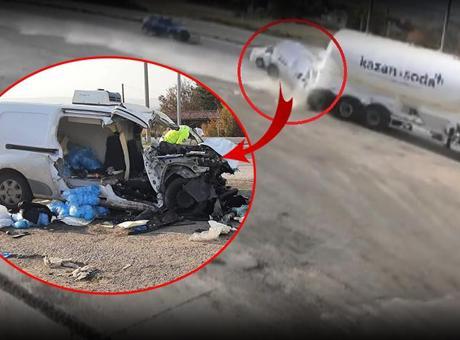 Ankara'da feci kaza! Hafif ticari araç tankere çarptı: 3 ölü