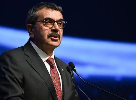 Bakan Tekin'den 15 Aralık'ın Dünya Türk Dili Ailesi Günü ilan edilmesine ilişkin açıklama