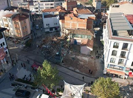 Depremin vurduğu Sındırgı 'Afet bölgesi' ilan edildi