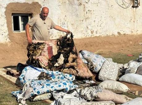 Esrarengiz olay çözülemedi! Nereye gitseler eşyalar kendiliğinden yanıyor!