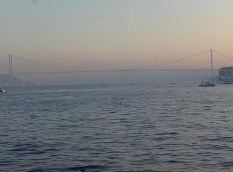 İstanbul'da sis etkili oluyor! Görüş mesafesi düştü