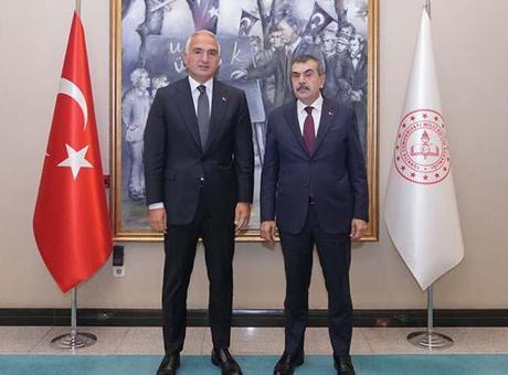 Kültür ve Turizm Bakanı Ersoy, Milli Eğitim Bakanı Tekin'i ziyaret etti